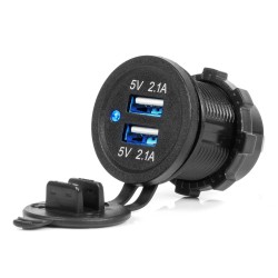 ΠΡΙΖΑ ΜΕ 2 ΘΥΡΕΣ USB ΚΑΙ ΚΑΠΑΚΙ ΜΑΥΡΗ 12/24V 4.2A ΑΔΙΑΒΡΟΧΗ ΜΕ ΜΠΛΕ LED ΦΩΣ ΕΝΔΕΙΞΗΣ  AMIO - 1 ΤΕΜ. ΠΡΙΖΑ ΜΕ 2 ΘΥΡΕΣ USB ΚΑΙ ΚΑΠΑΚΙ ΜΑΥΡΗ 12/24V 4.2A ΑΔΙΑΒΡΟΧΗ ΜΕ ΜΠΛΕ LED ΦΩΣ ΕΝΔΕΙΞΗΣ  AMIO - 1 ΤΕΜ.