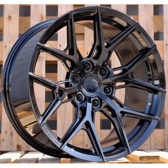 4X4 1673 9×18 6×1139,7 ET20 Glossy Black