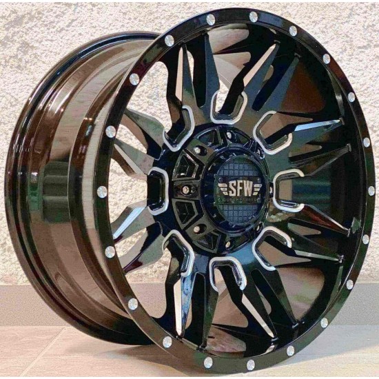 4X4 396 9×18 6×130/139,7 ET0 Glossy Black Lip