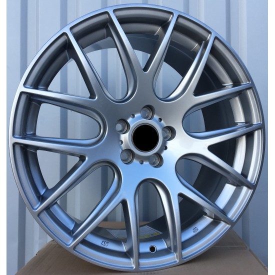 AUDI STYLE 135 8×18 5×112 ET35 Silver